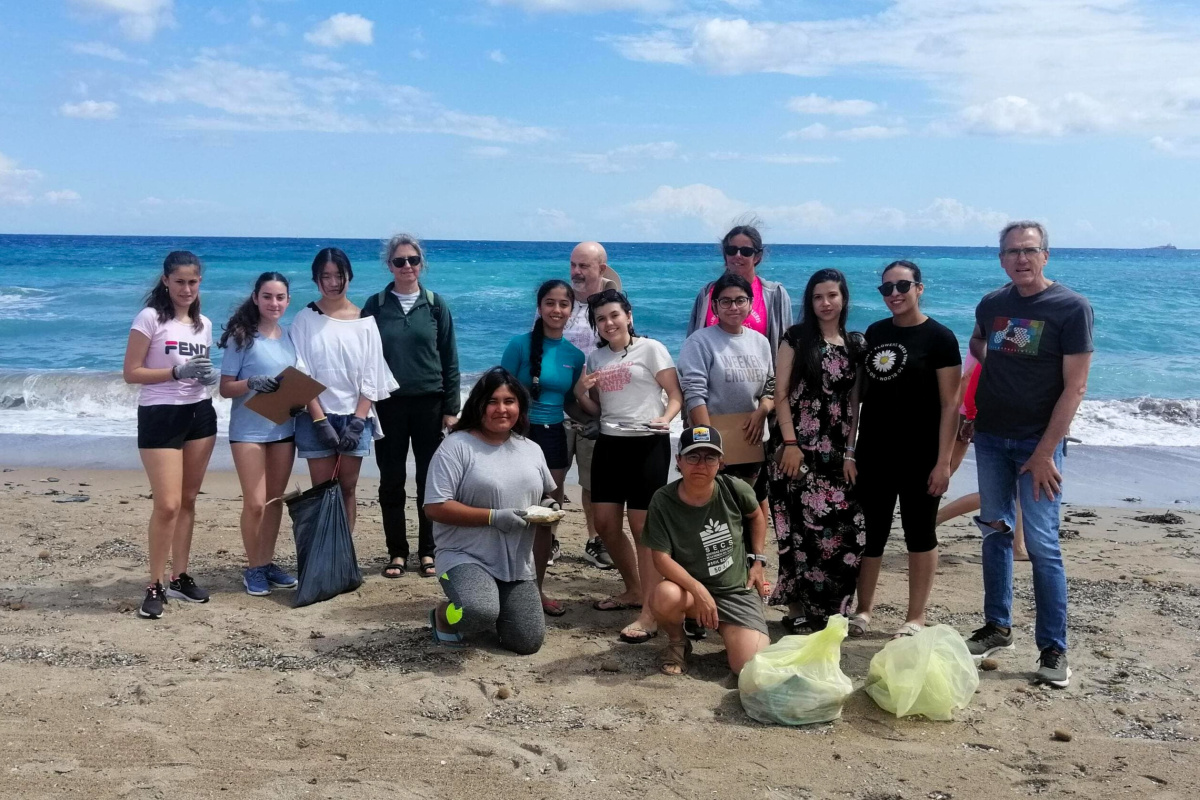 Los participantes en el proyecto, el sábado, en Cabo de Palos